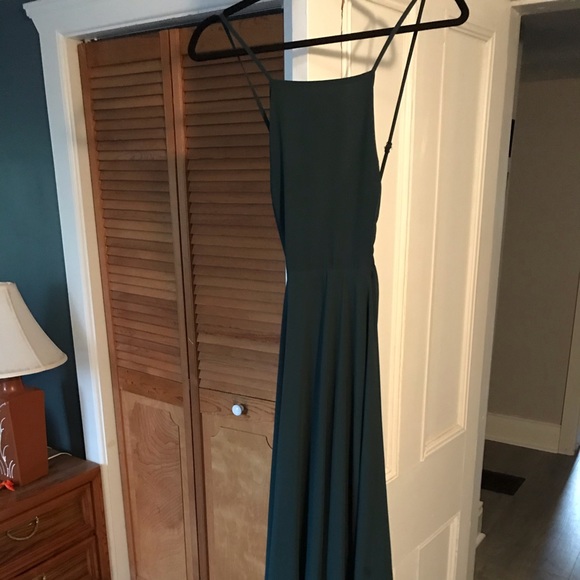 Forest green backless cross strap gown - Picture 2 of 4